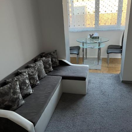 Cosy Central Apartment Varna Buitenkant foto